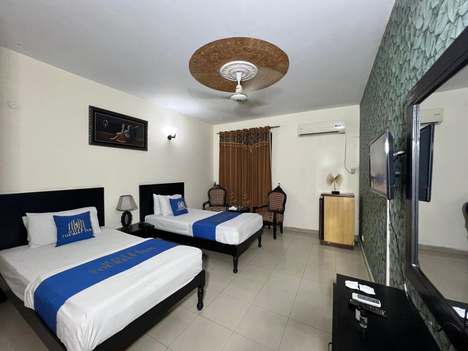 Hotel Tourist Inn Lahore Exterior foto